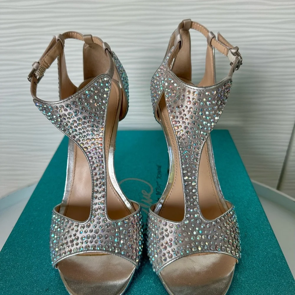 Betsey Johnson Formal Rhinestone Heels SB- I Do 7.5 - Picture 7 of 8